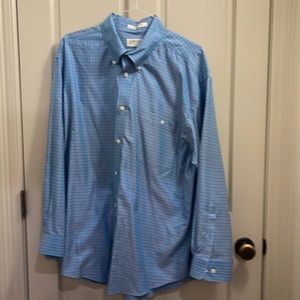 Orvis Men’s button down long sleeve shirt. 100% cotton. XXL, Classic fit.